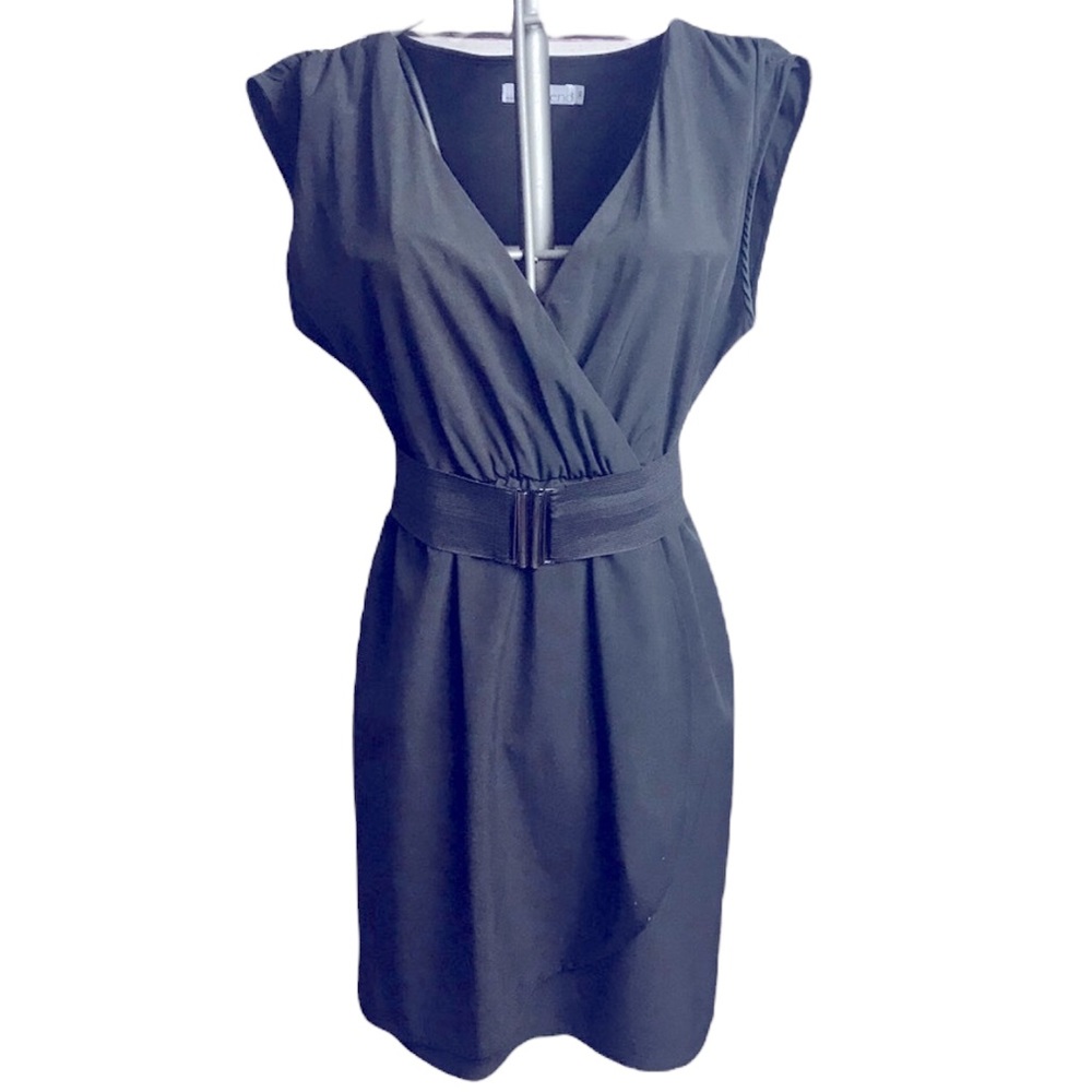 Renuar Black Belted V-Neck Cap Sleeve Dress Size 8